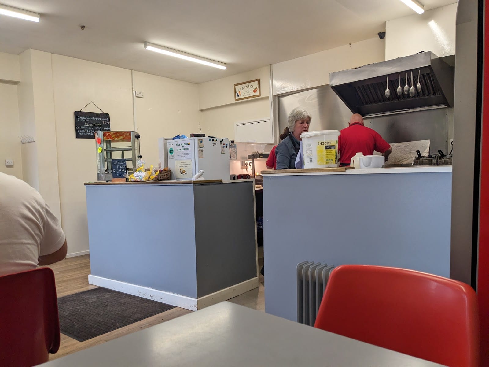 Heath Hill Café, Bostin Fittle