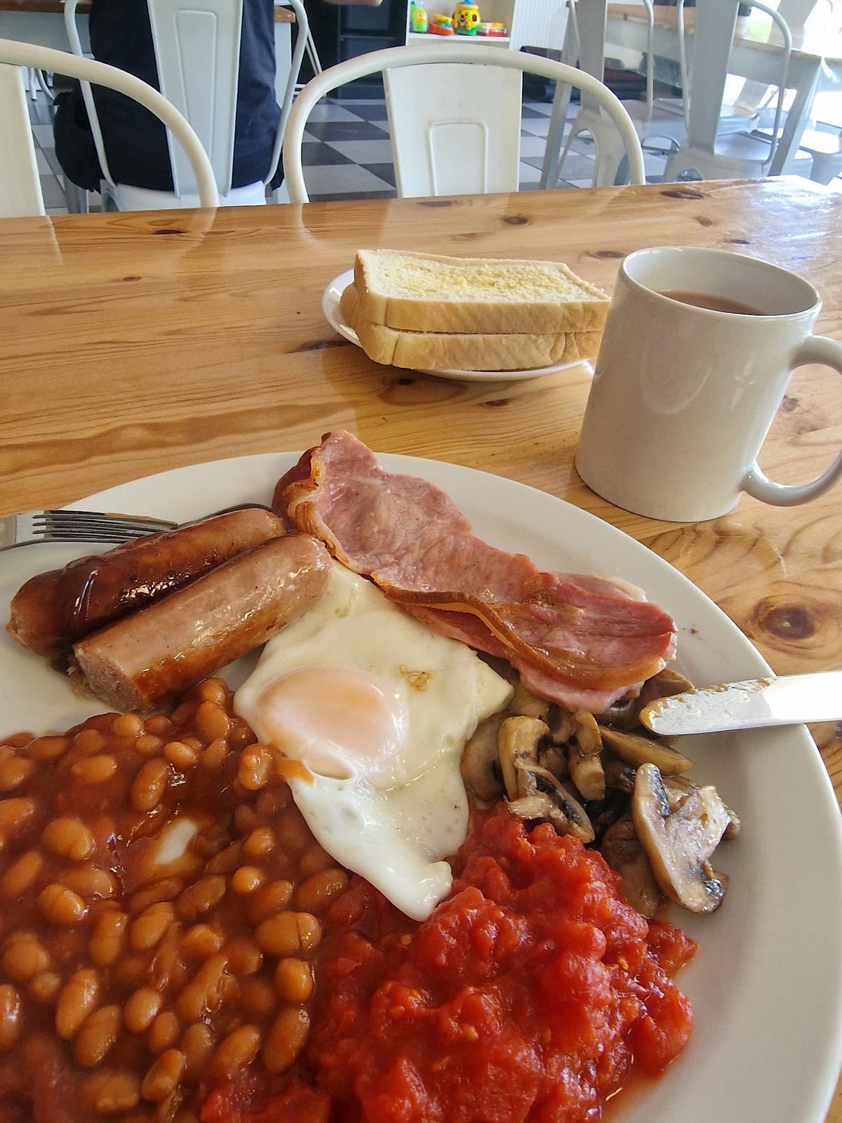 The Pitstop Cafe & Cakes