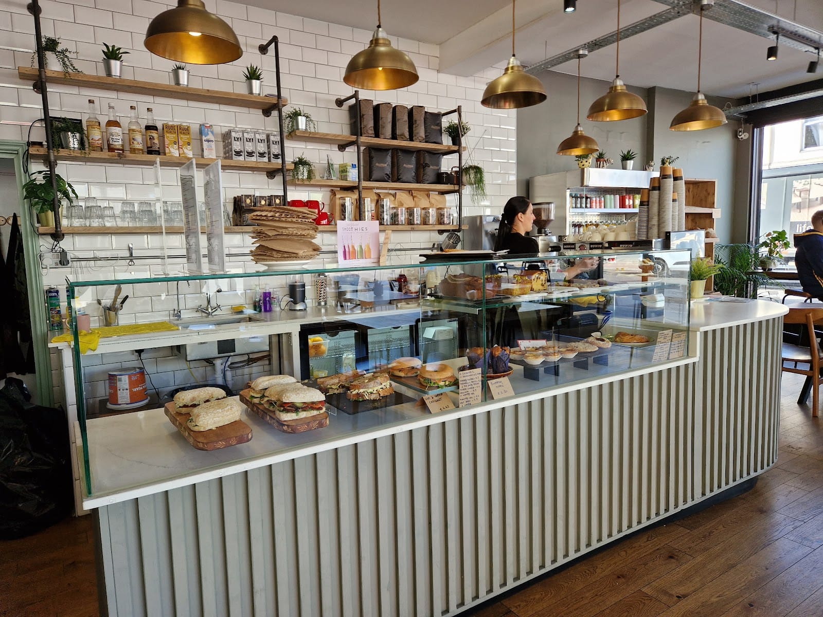 Bromley's Cafe / Deli