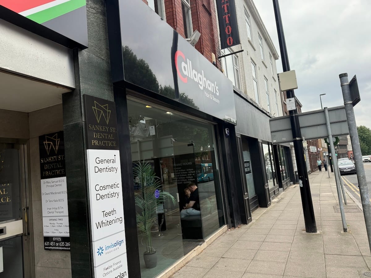 Hatters Row Cafe Warrington photo 4
