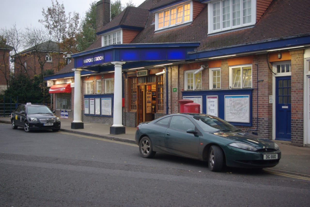 BloomsYard - Watford Station photo 3