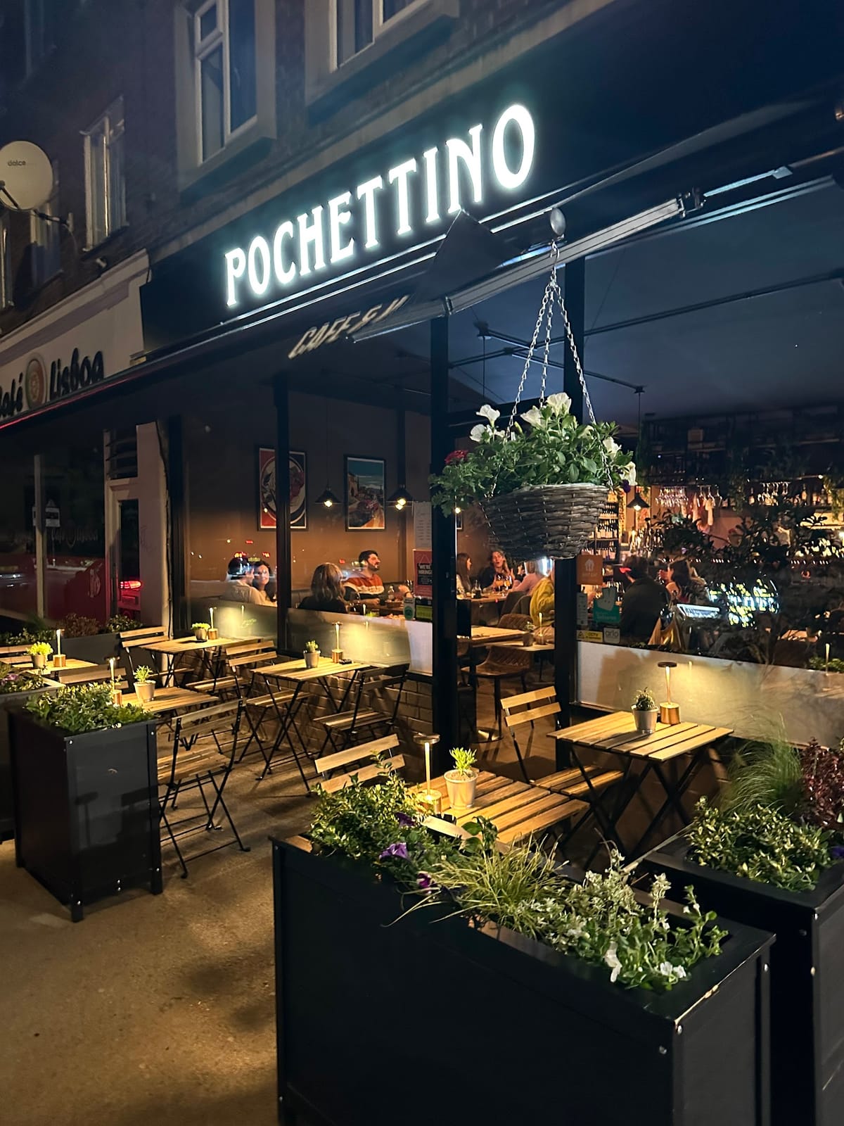 Pochettino Restaurant & Wine Bar