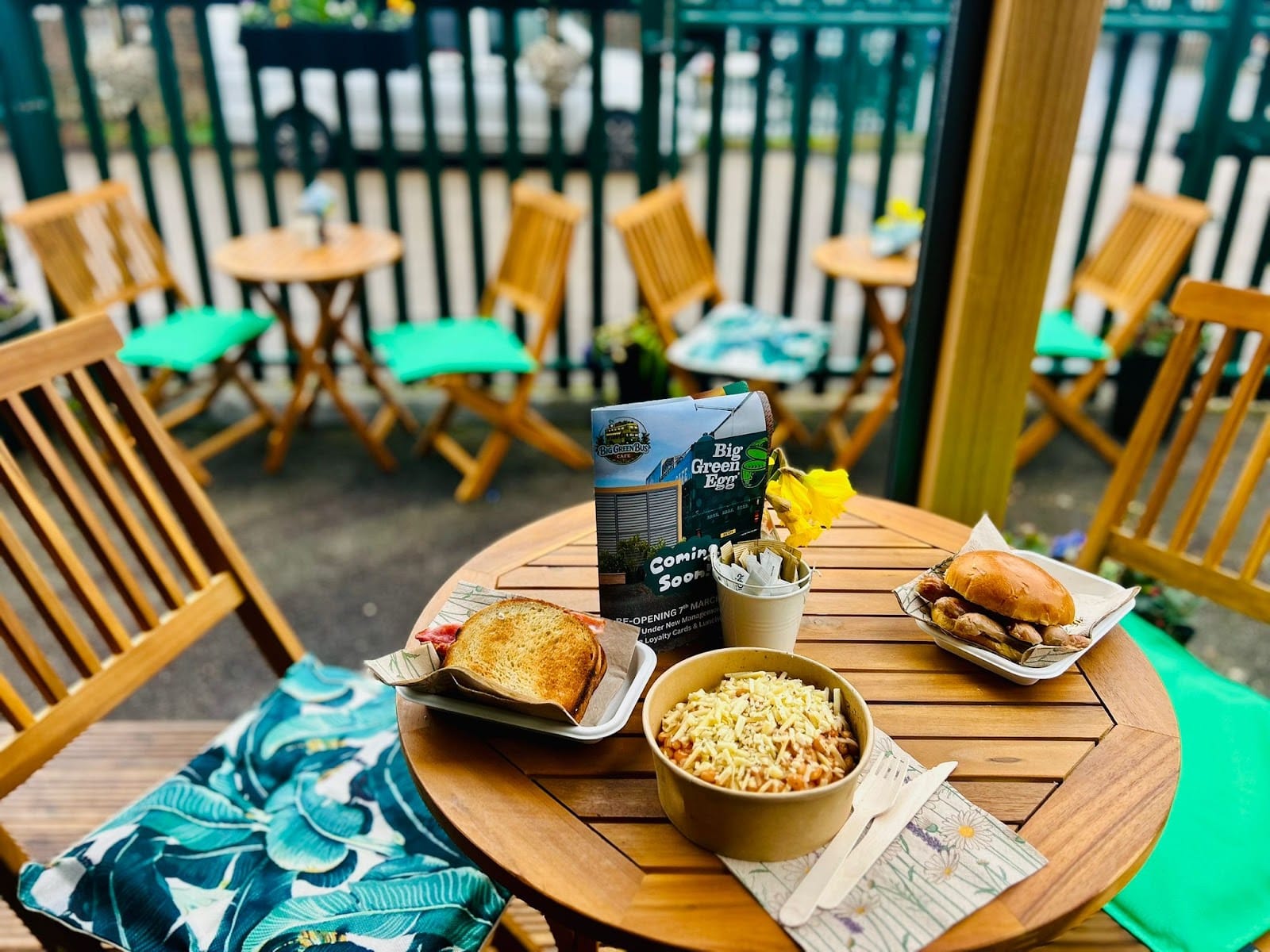 Big Green Bus Cafe