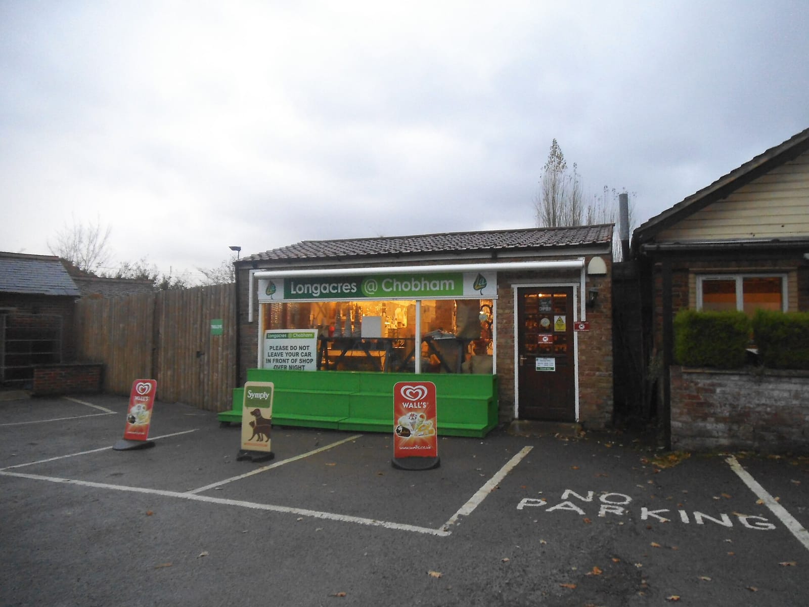 Longacres Cafe and Food Shop photo 4