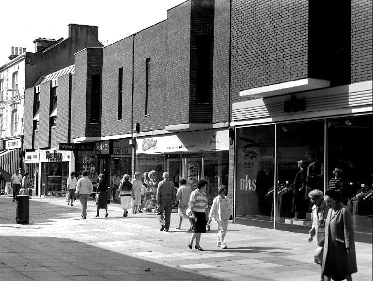 Marks & Spencer photo 4