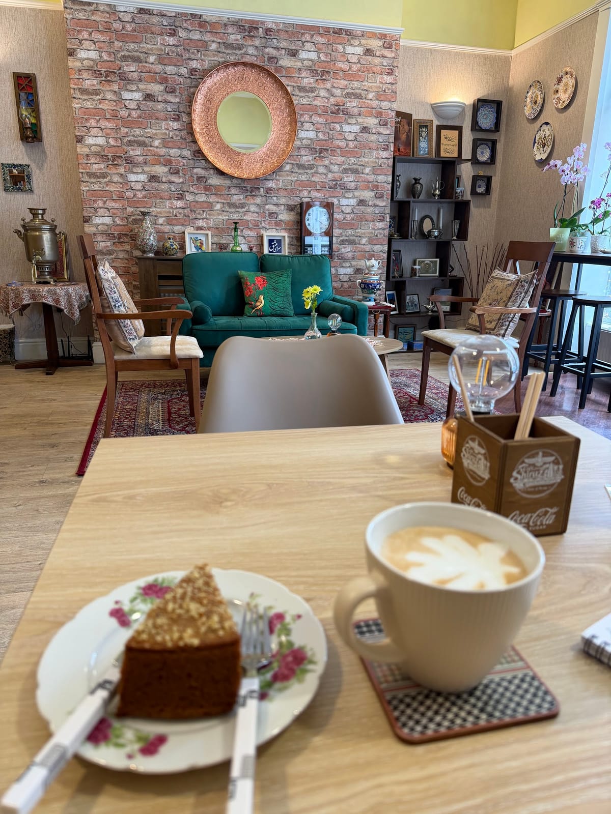 Café Shiraz