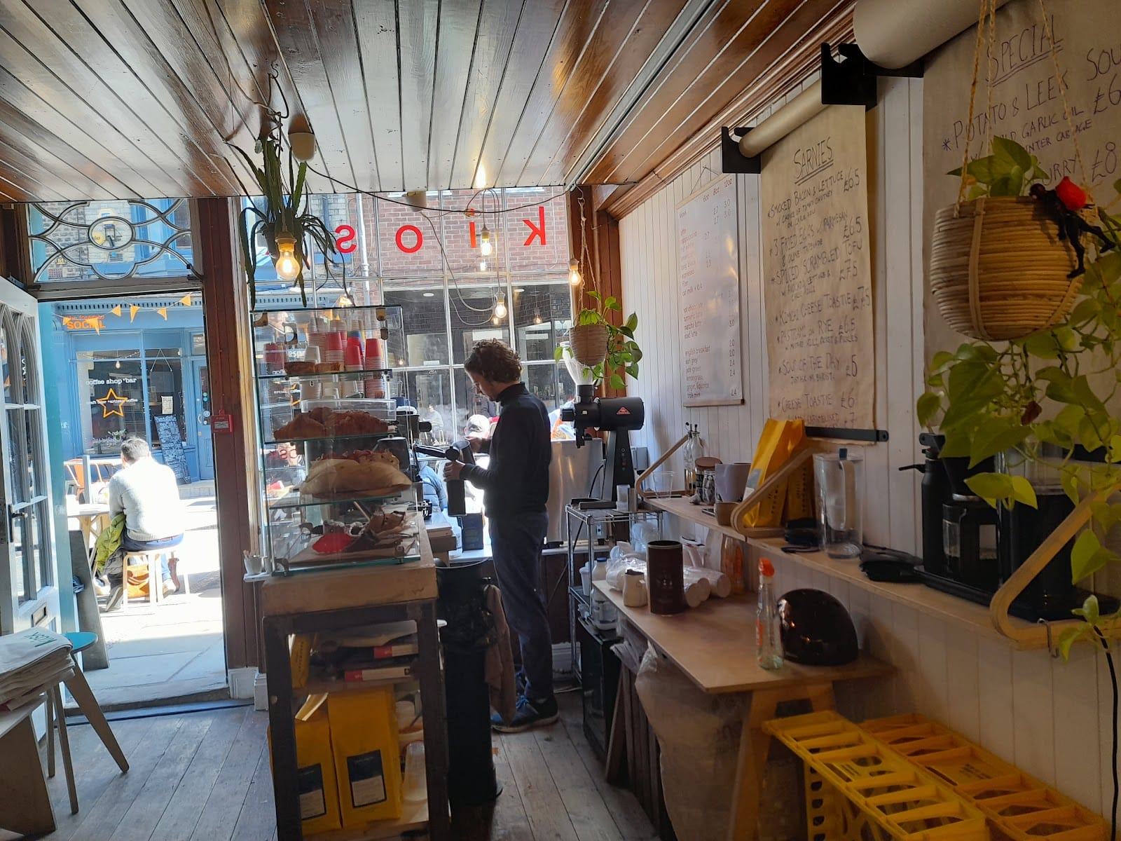 Kiosk Cafe