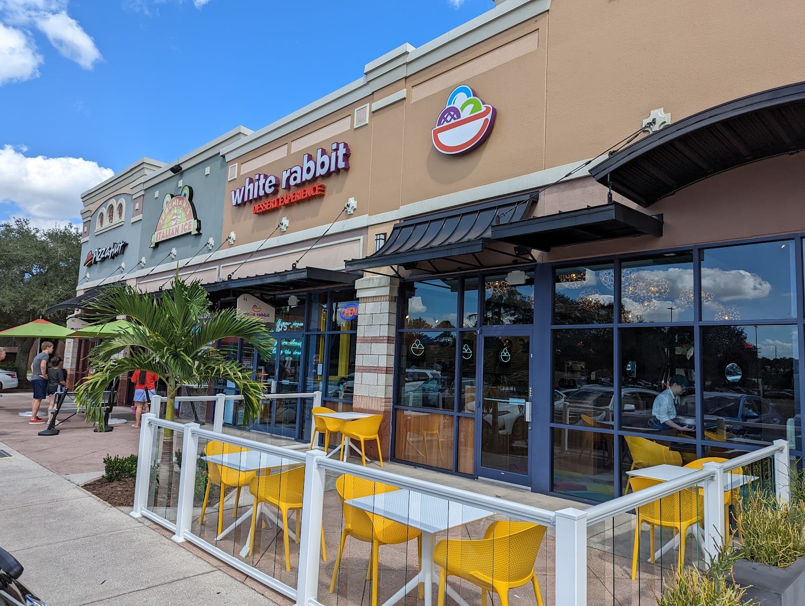 White Rabbit Dessert Experience
