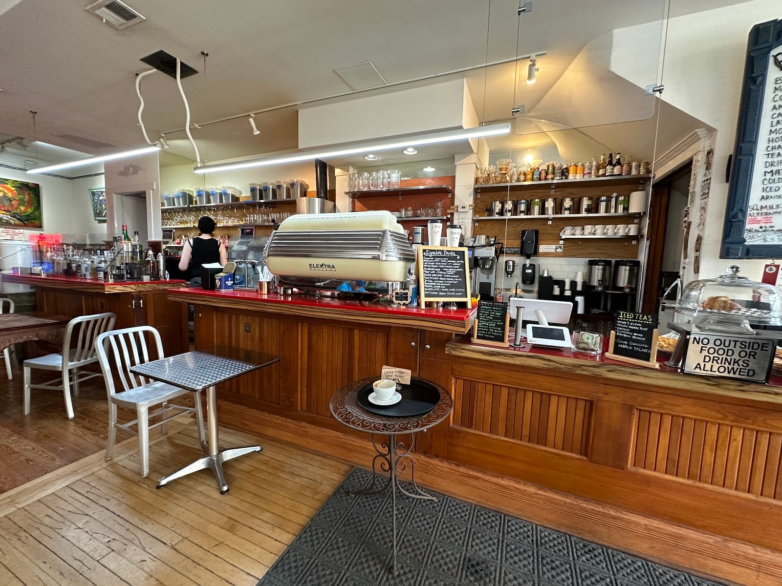 Bombastic Cafe
