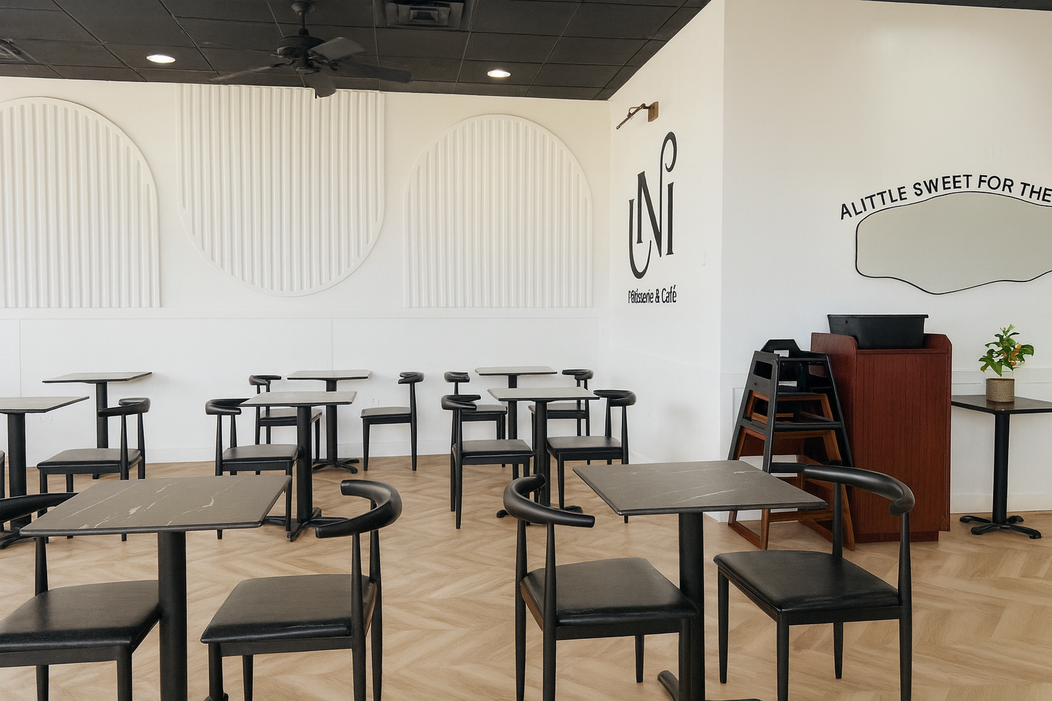 UNI Patisserie & Cafe