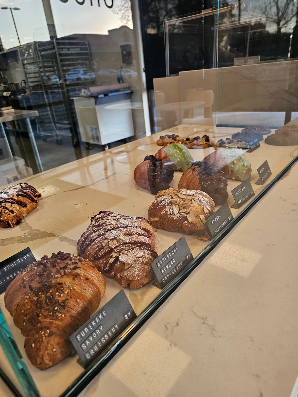 Ocho Coffee & Patisserie