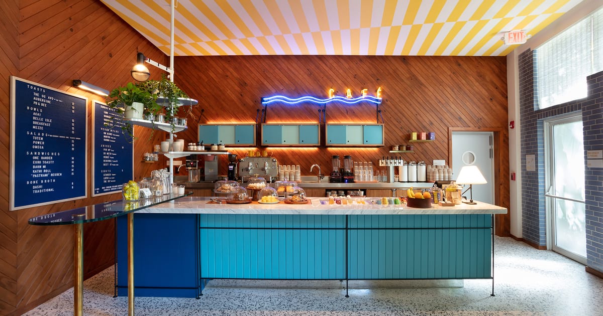 Café Standard photo 2