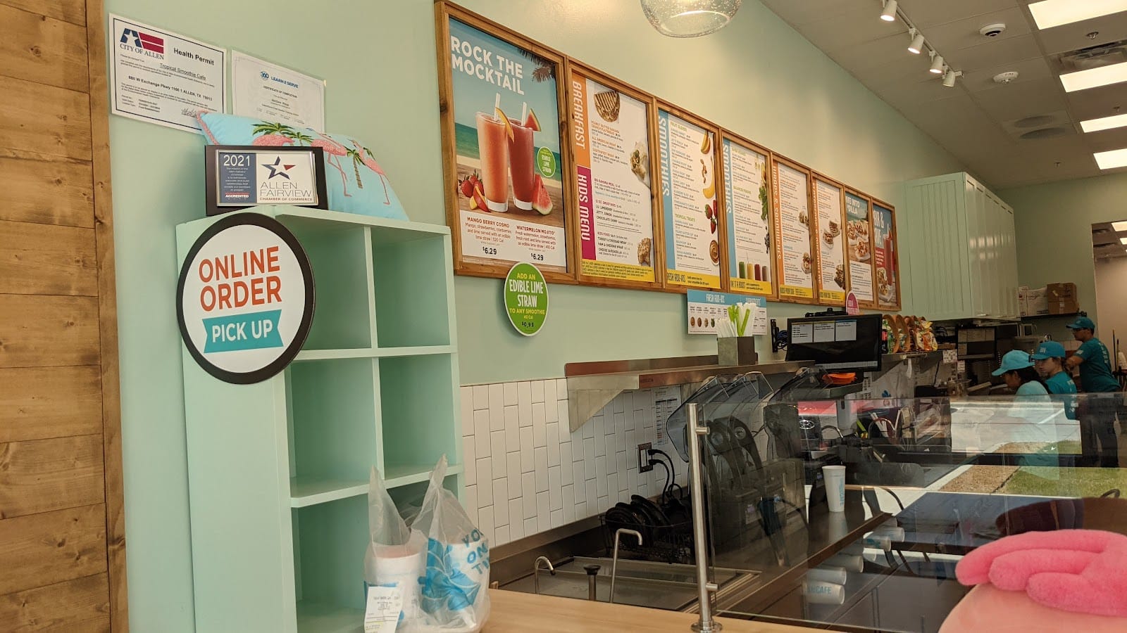 Tropical Smoothie Cafe