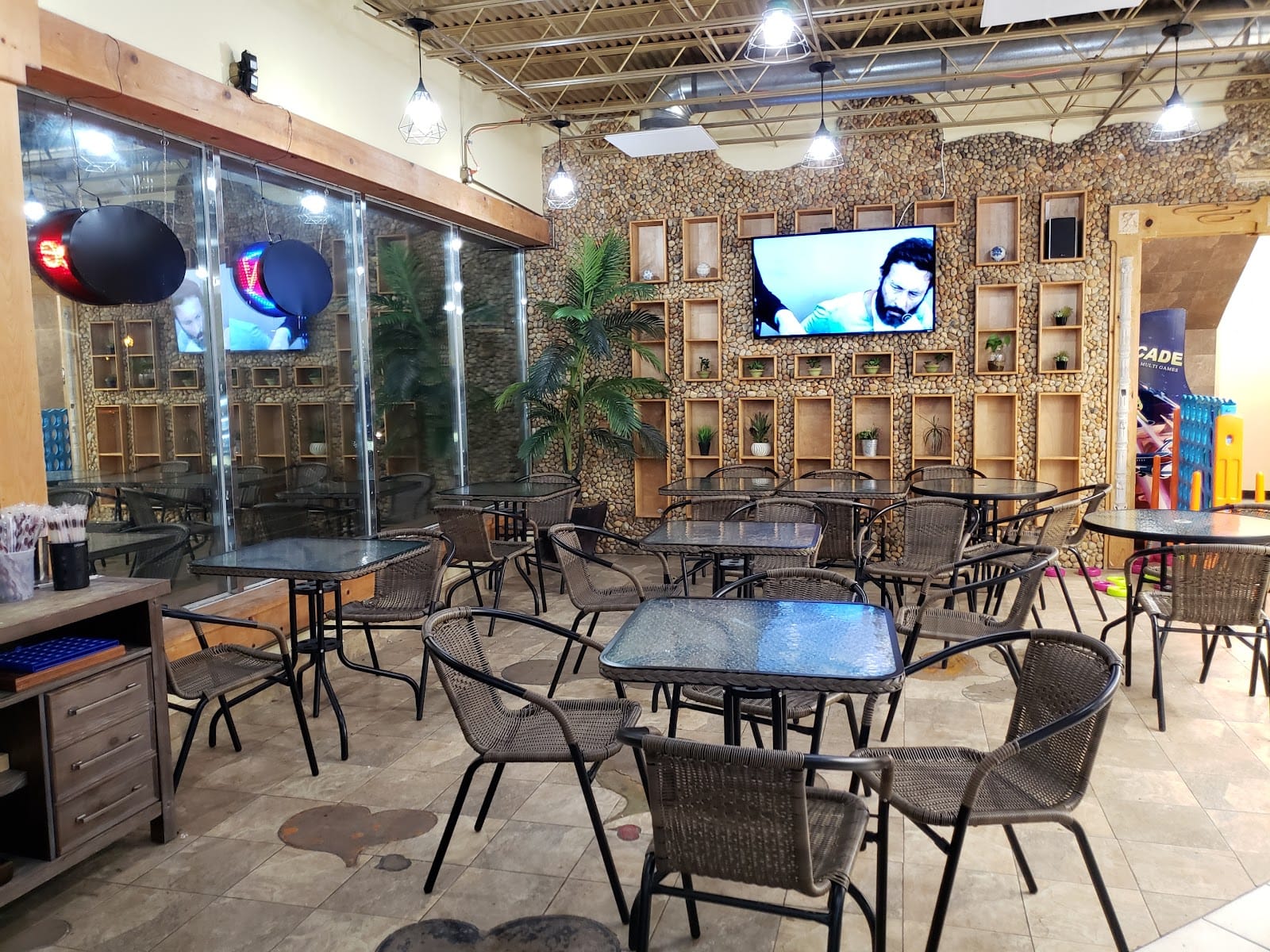 Bambu Coffee Tea Che-Annandale Coming Soon