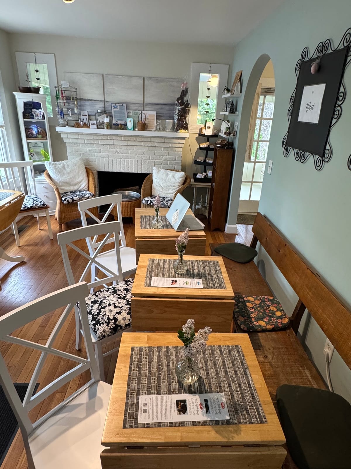 WE Herb Shop Apothecary Cafe