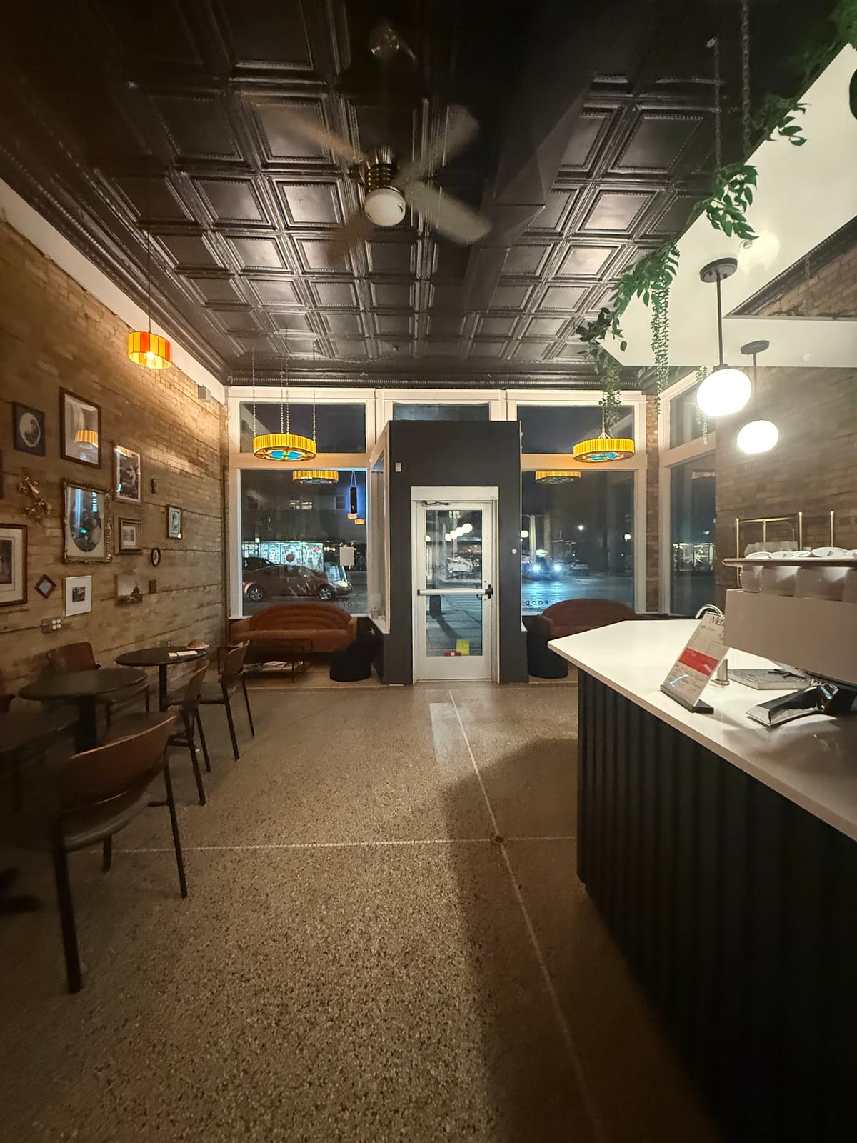 Commodore Cafe