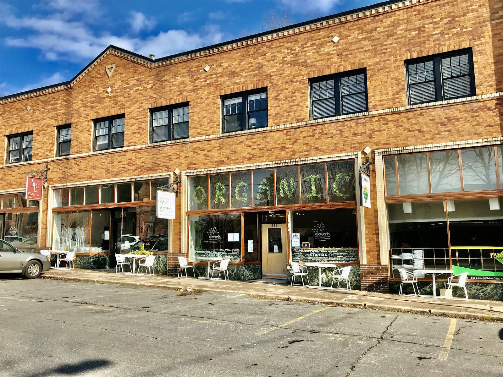 Pulp + Sprout Juice Bar and Vegan Cafe