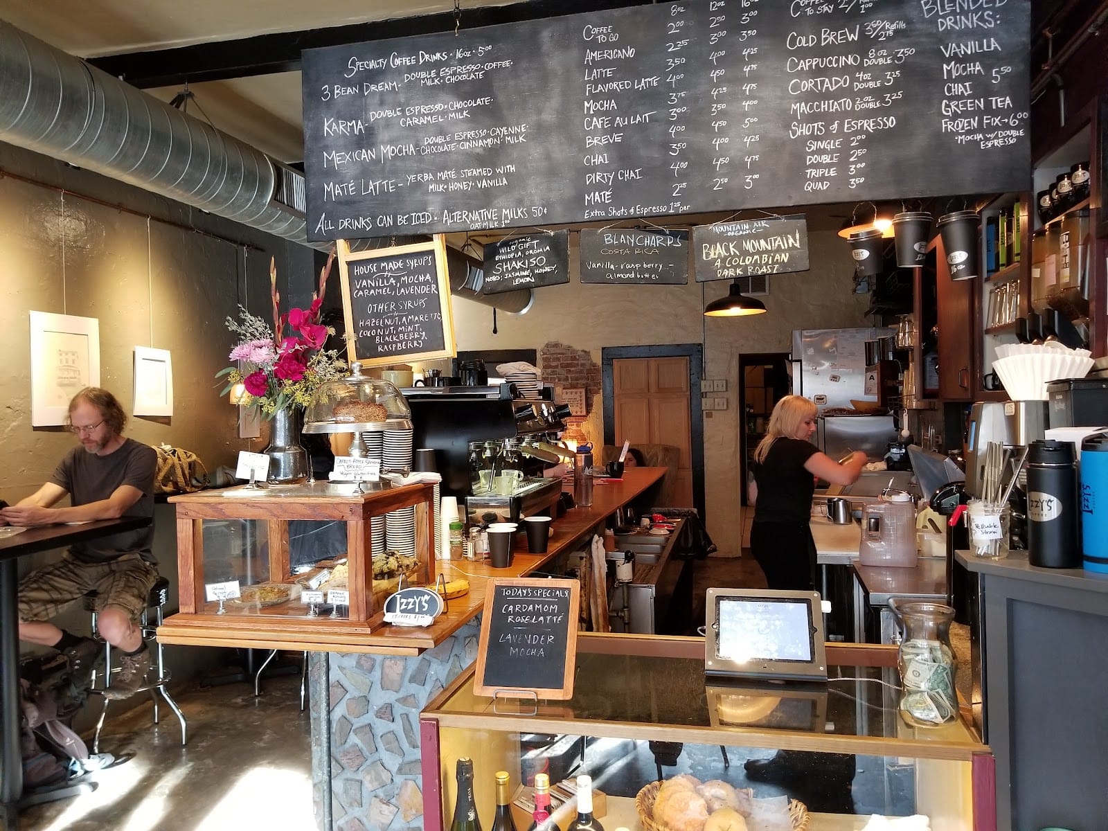 Izzy's Coffee Den