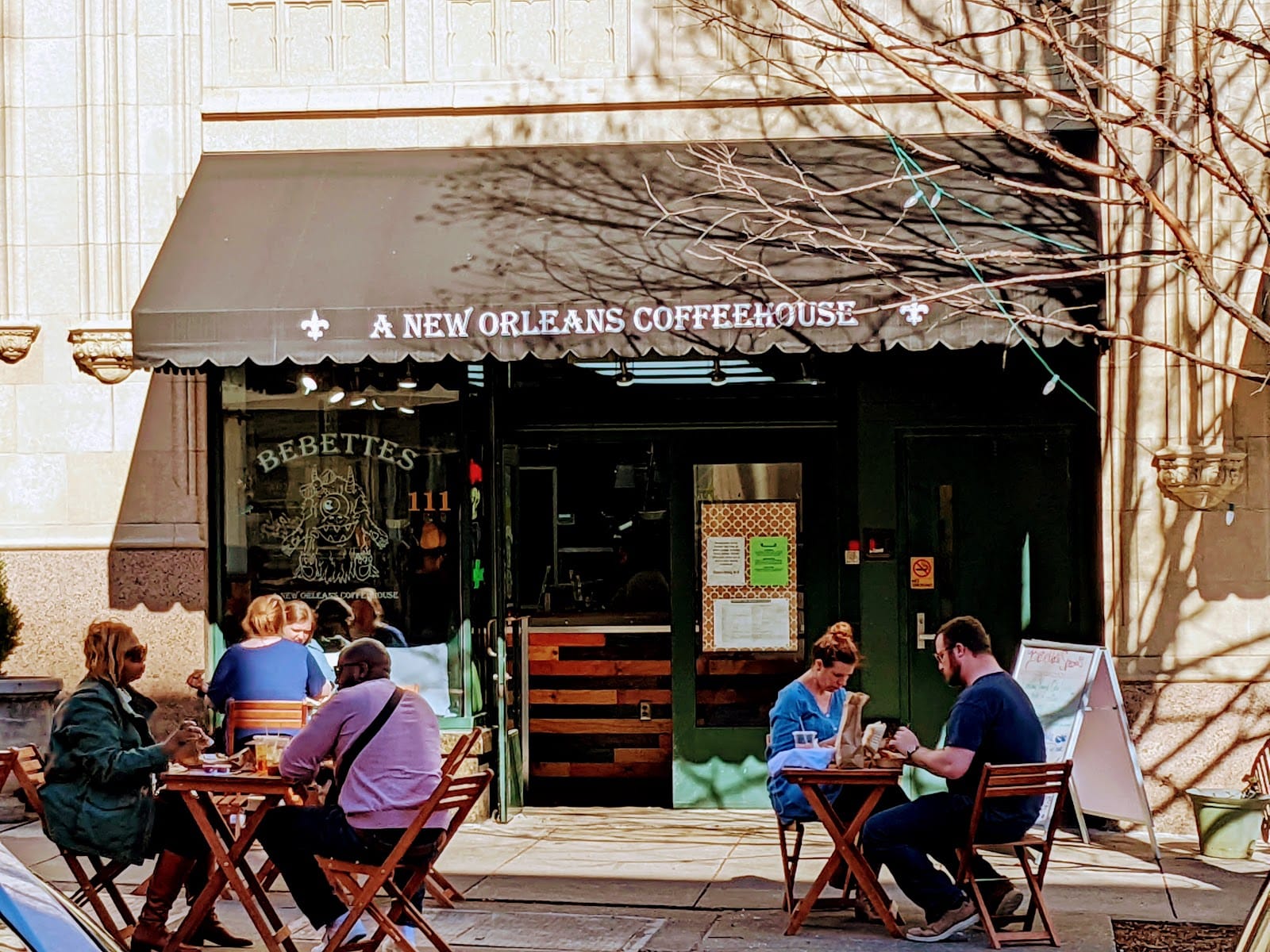 Bebettes: A New Orleans Coffeehouse