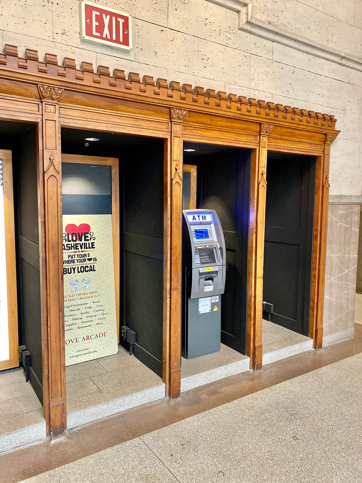 Summit Coffee Grove Arcade photo 5