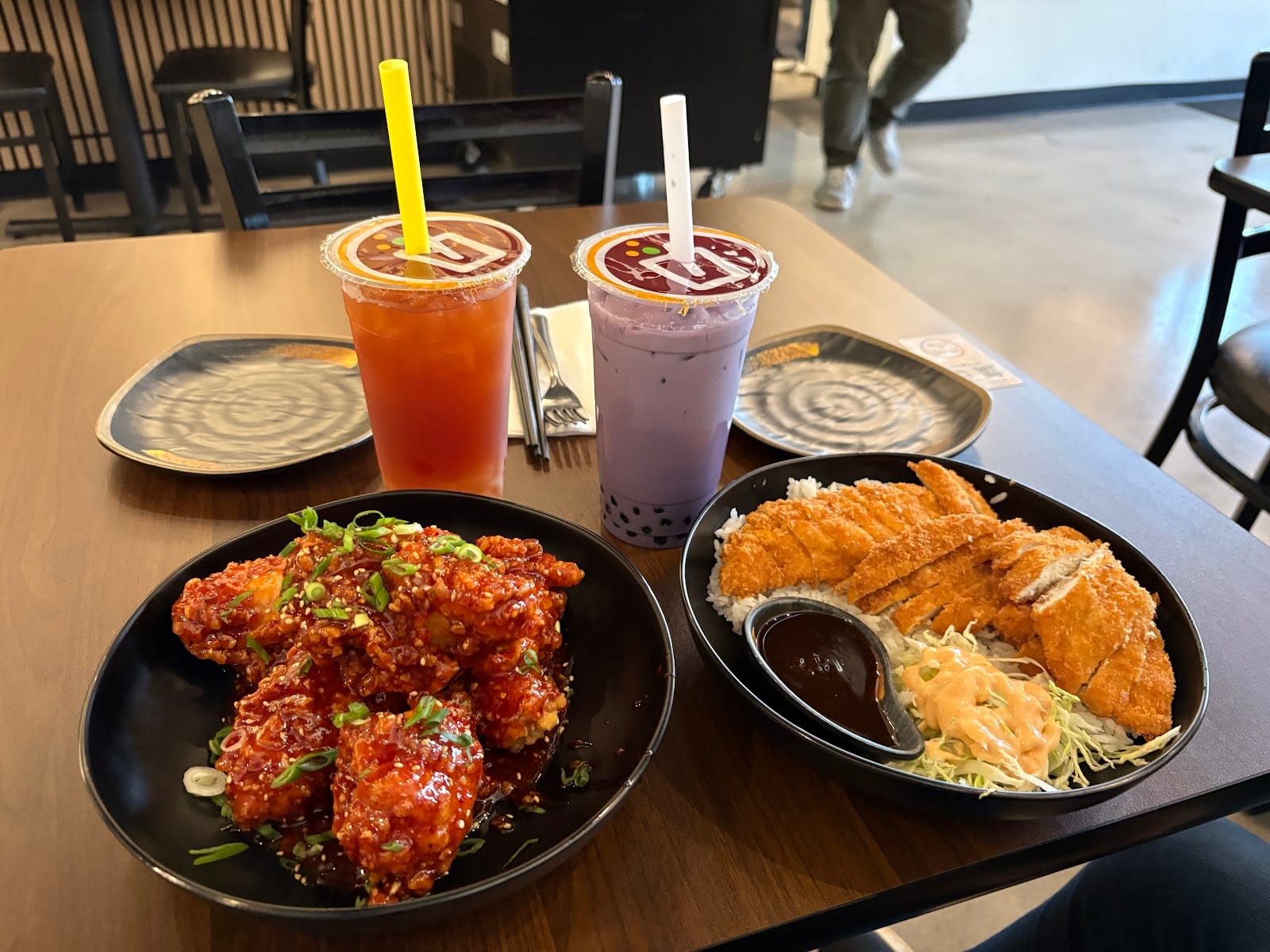 Mom’s Kitchen & Boba