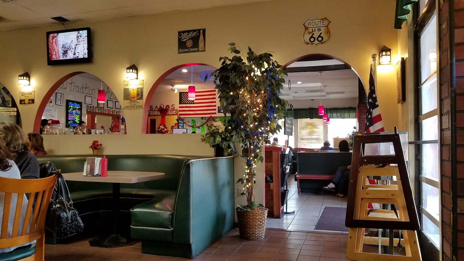 Flo's Coffee Shop