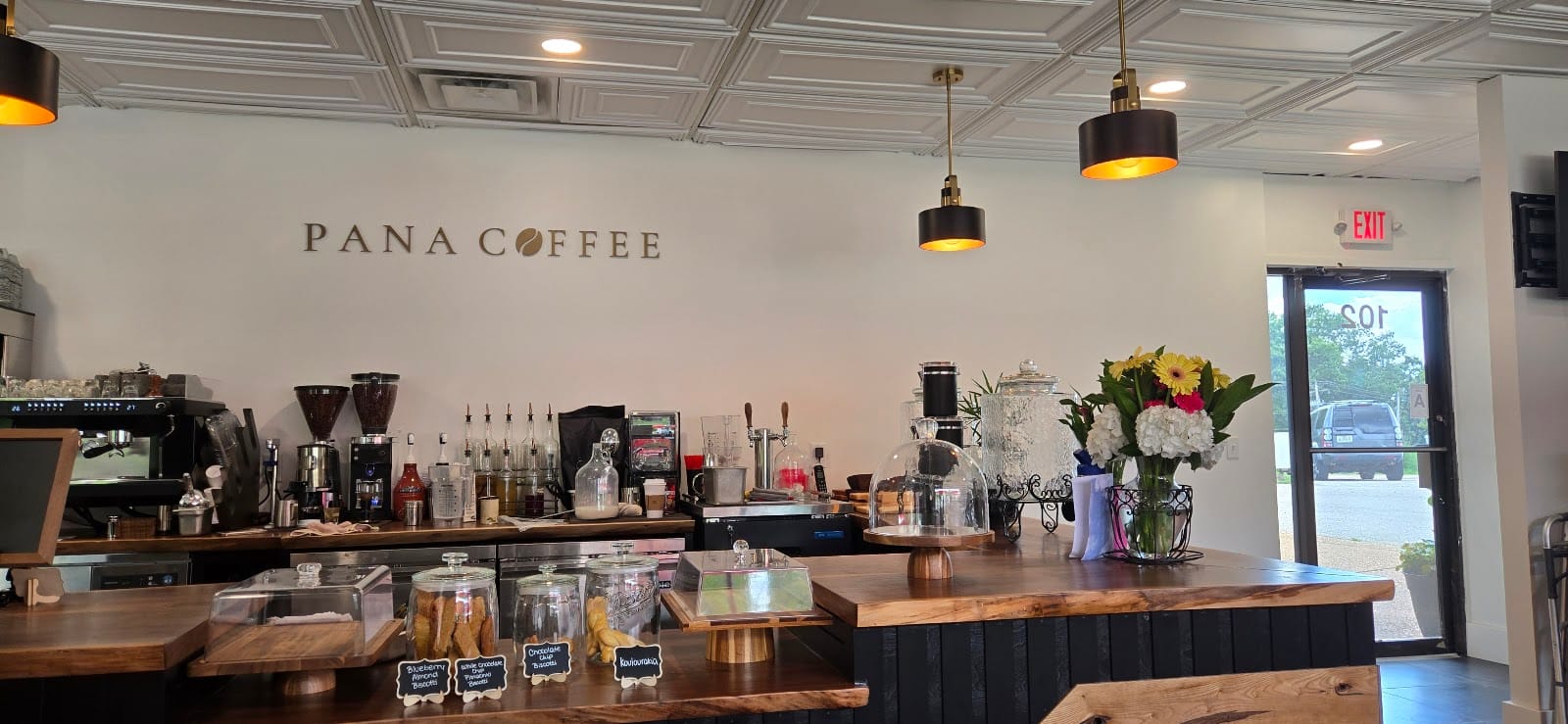 Pana Coffee & Dessert Bar