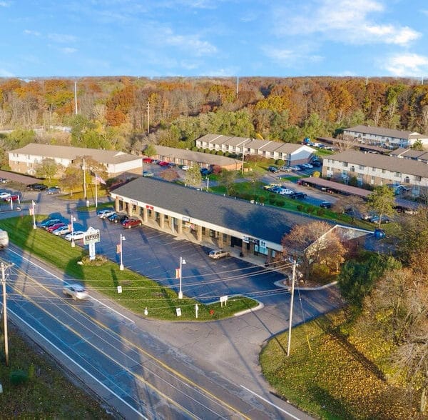 Lakeside Center photo 3