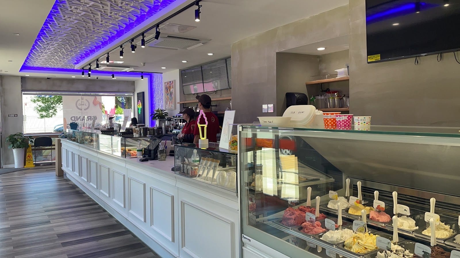 Jun’s Macaron Gelato