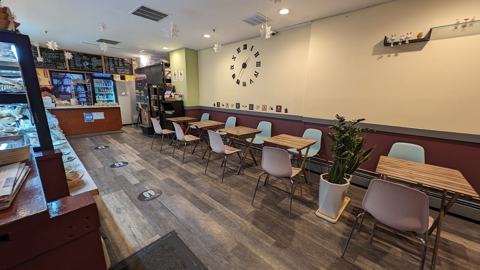 Jia Young Cafe (Miles of Bread)
