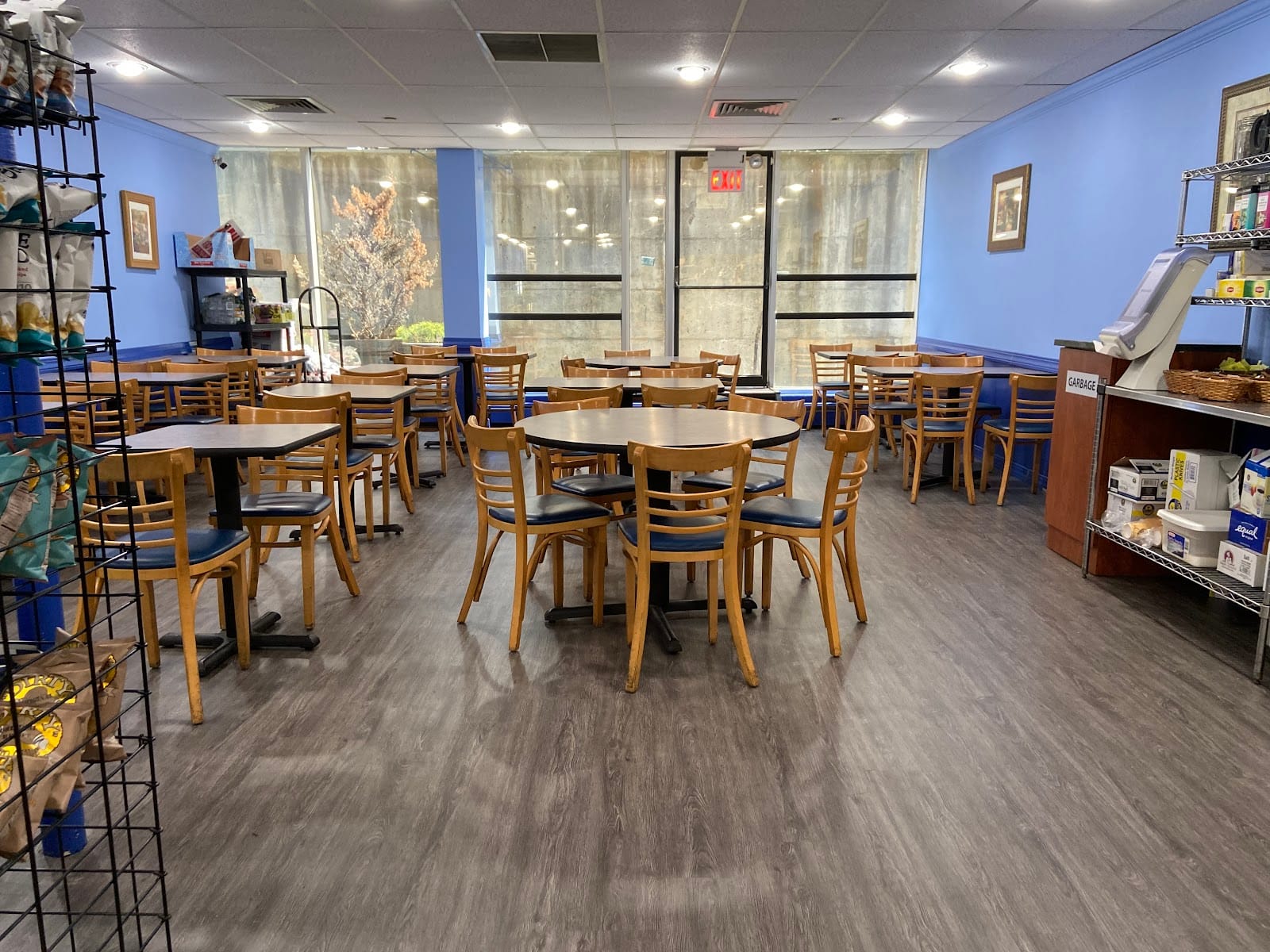 600 Cafe & Grill