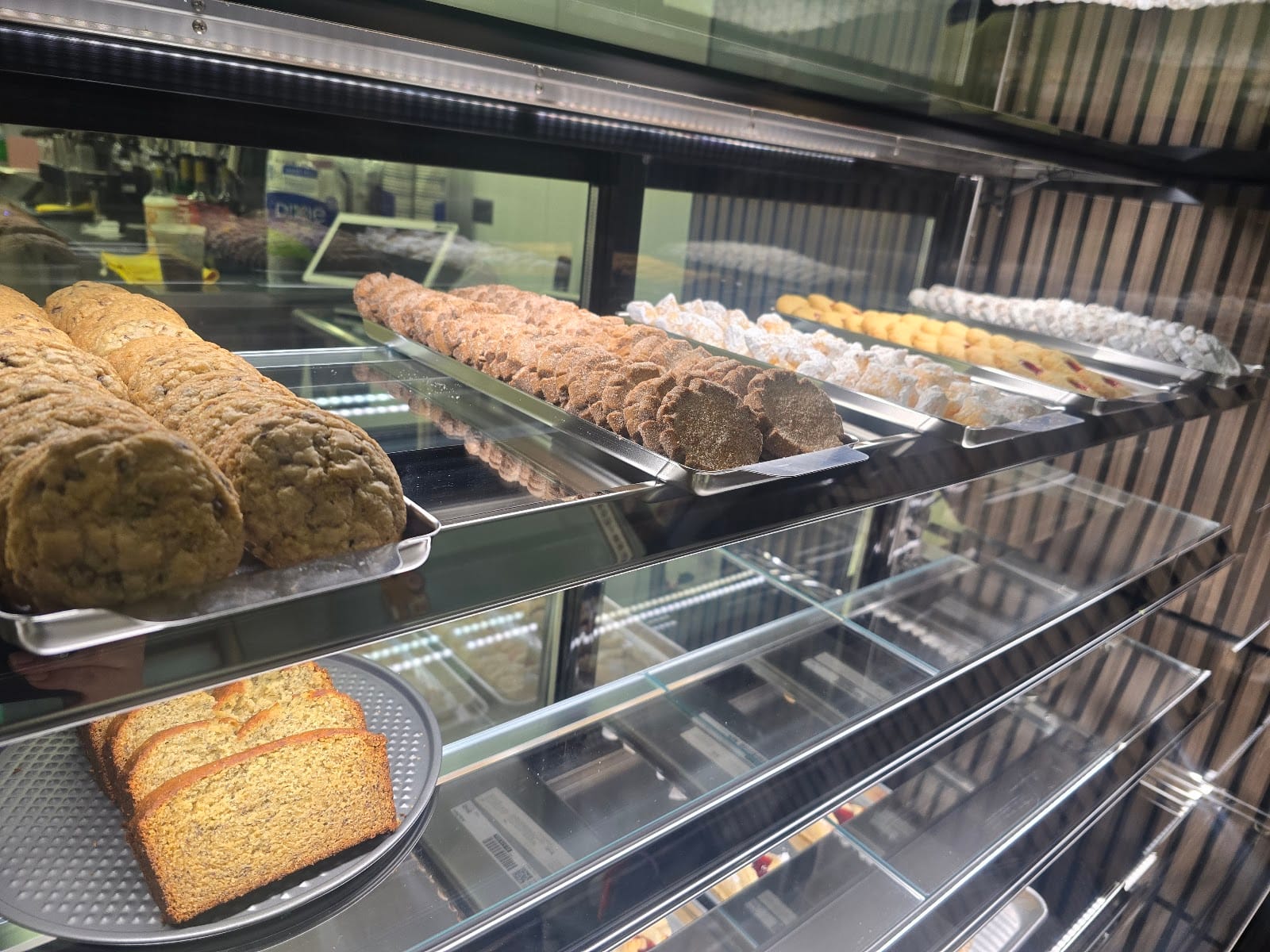 Pluto's Desserts Cafe