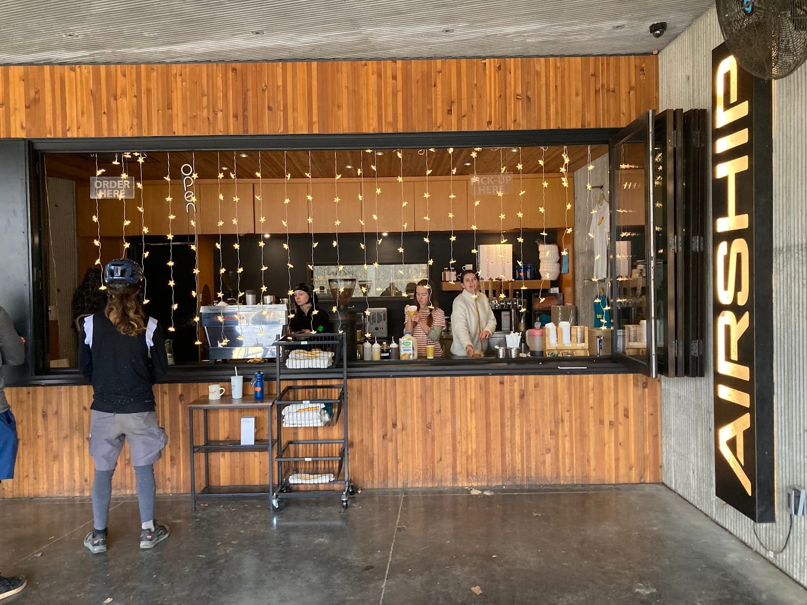 Airship Coffee at Coler