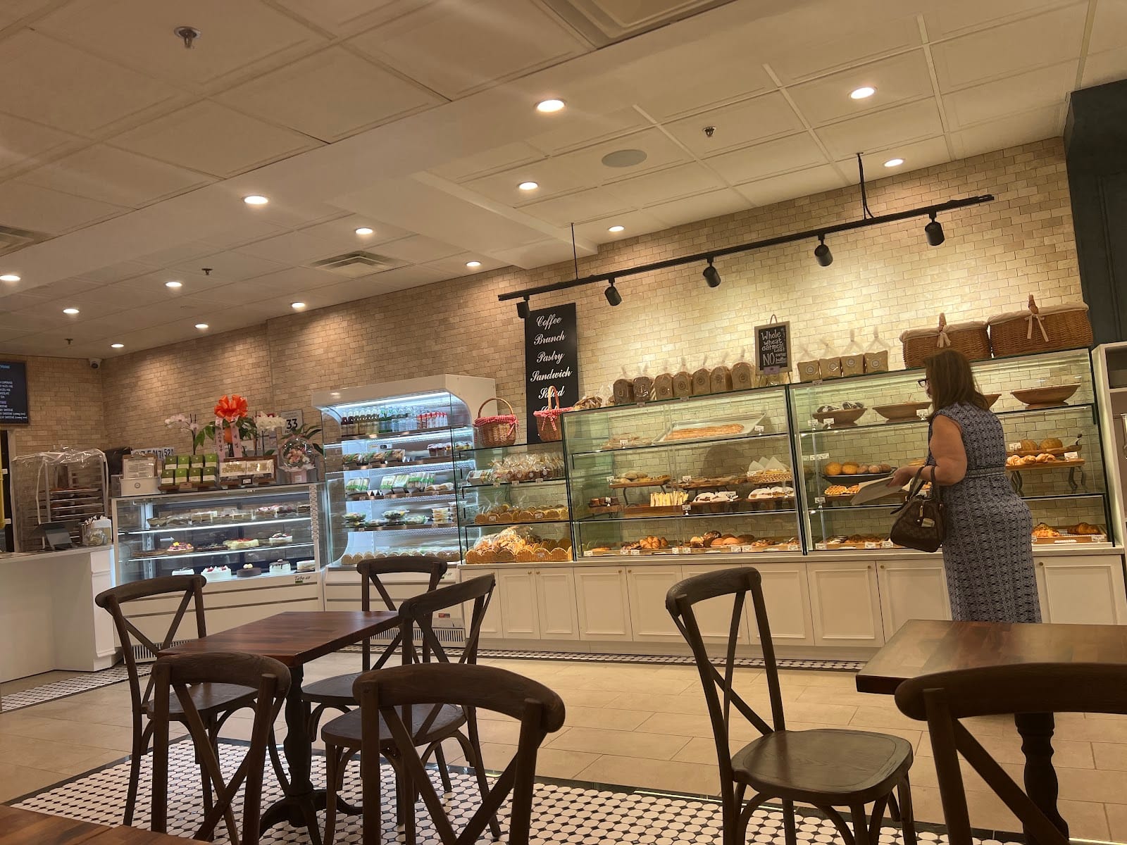 Cafe Trois