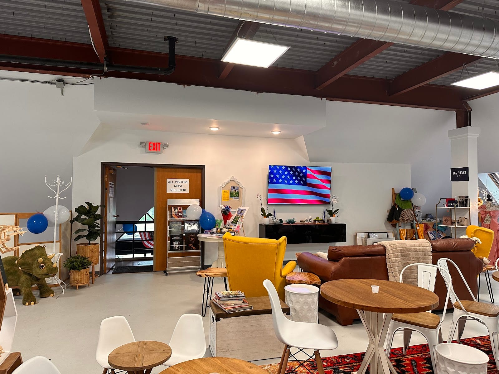 Davinci Workshop & Cafe