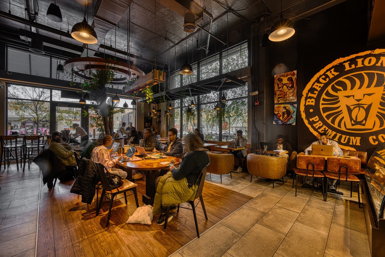 Black Lion Cafe Coffee & Pastry