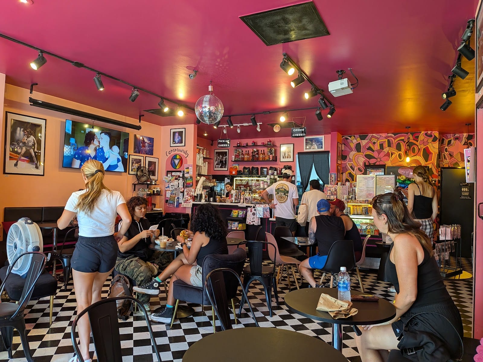 Fan Girl Cafe