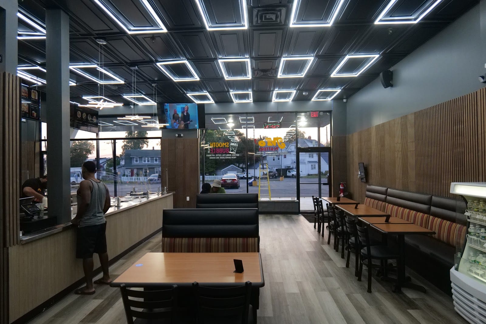 Smooth Bubble Cafe