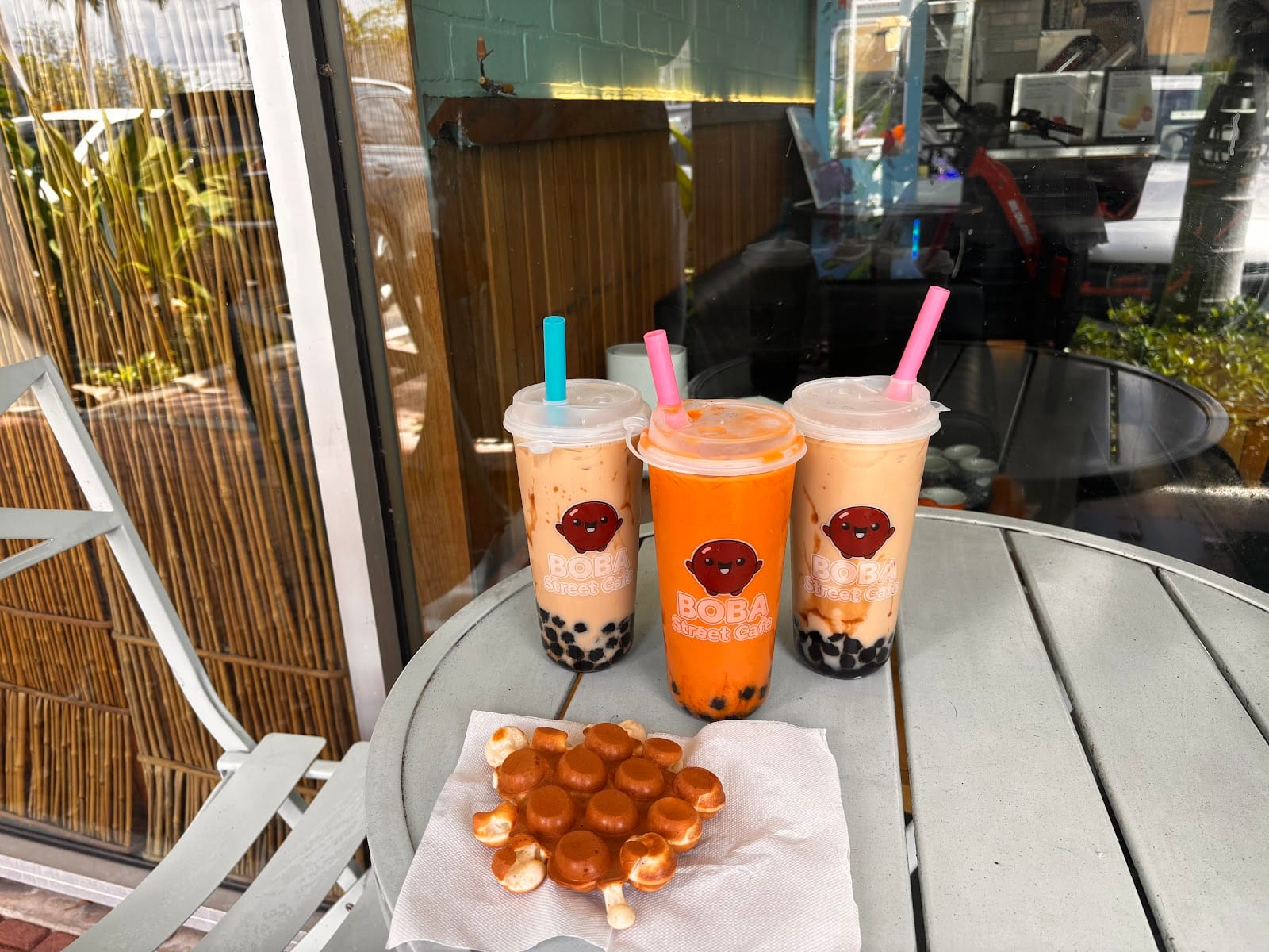 Boba Street Cafe