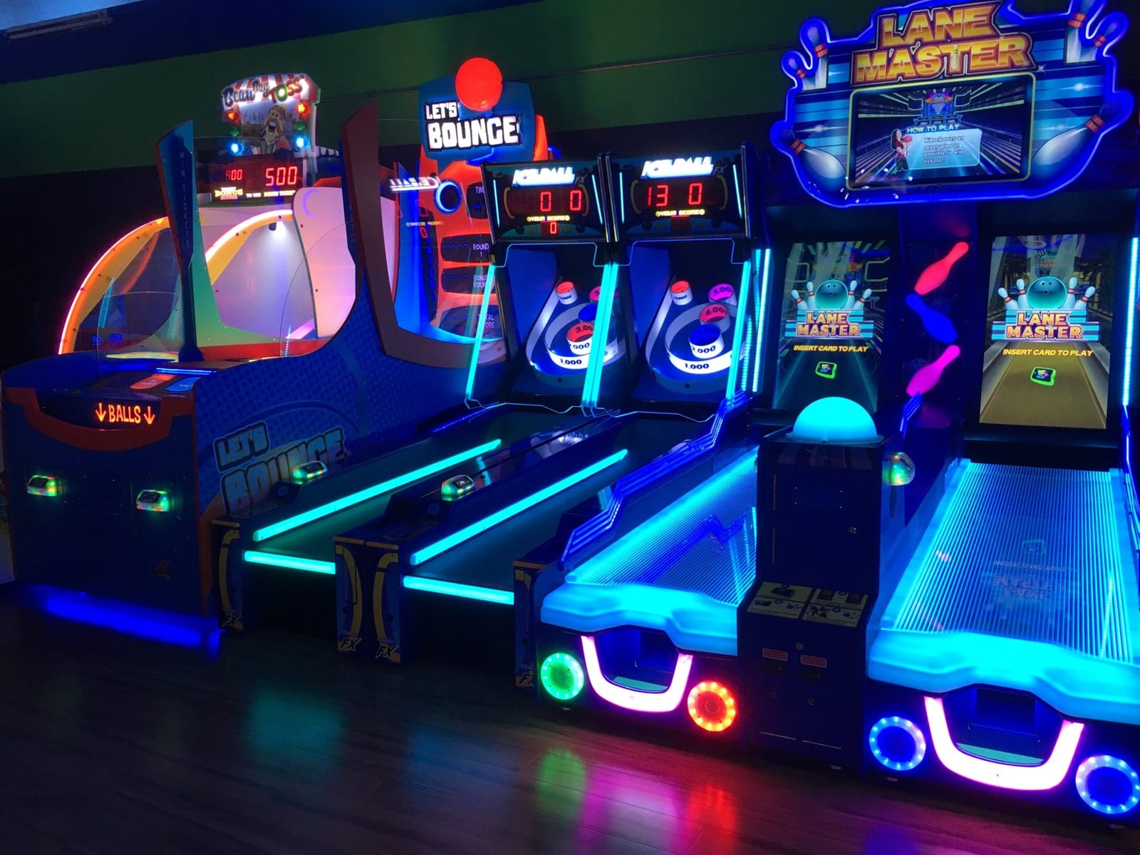 Holiday Lanes photo 2