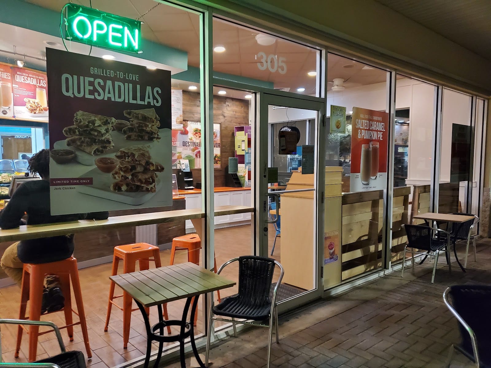Tropical Smoothie Cafe