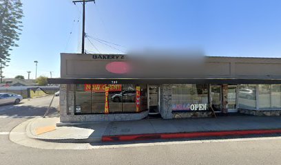 Briana's Bakery & Cafe
