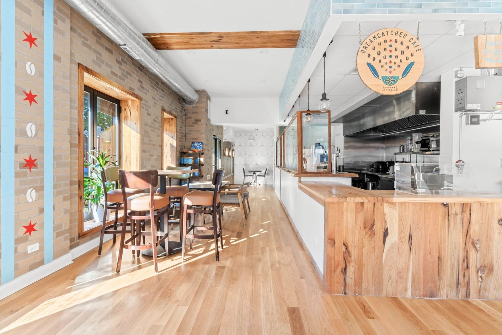 DreamCatcher Café photo 2