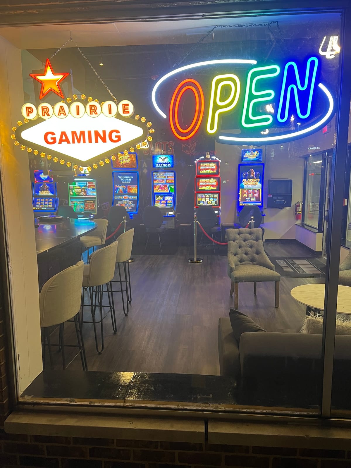 Hanna's Gaming Cafe