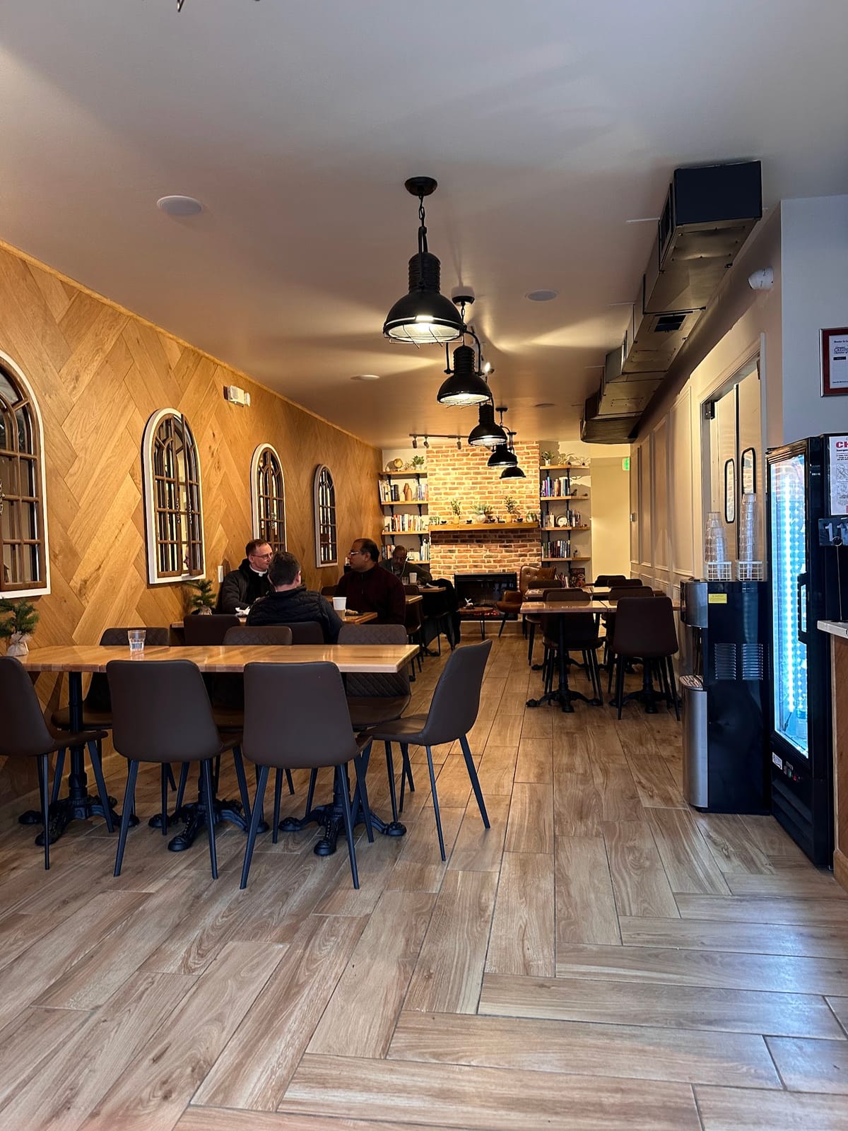 Roggenart European Bakery, Bistro & Cafe