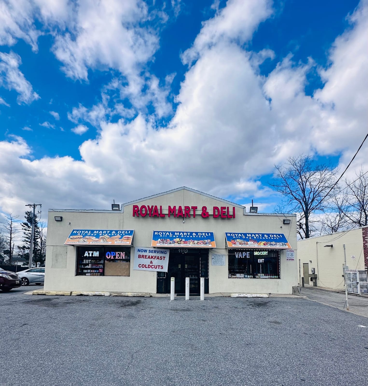 Royal Mart & Deli