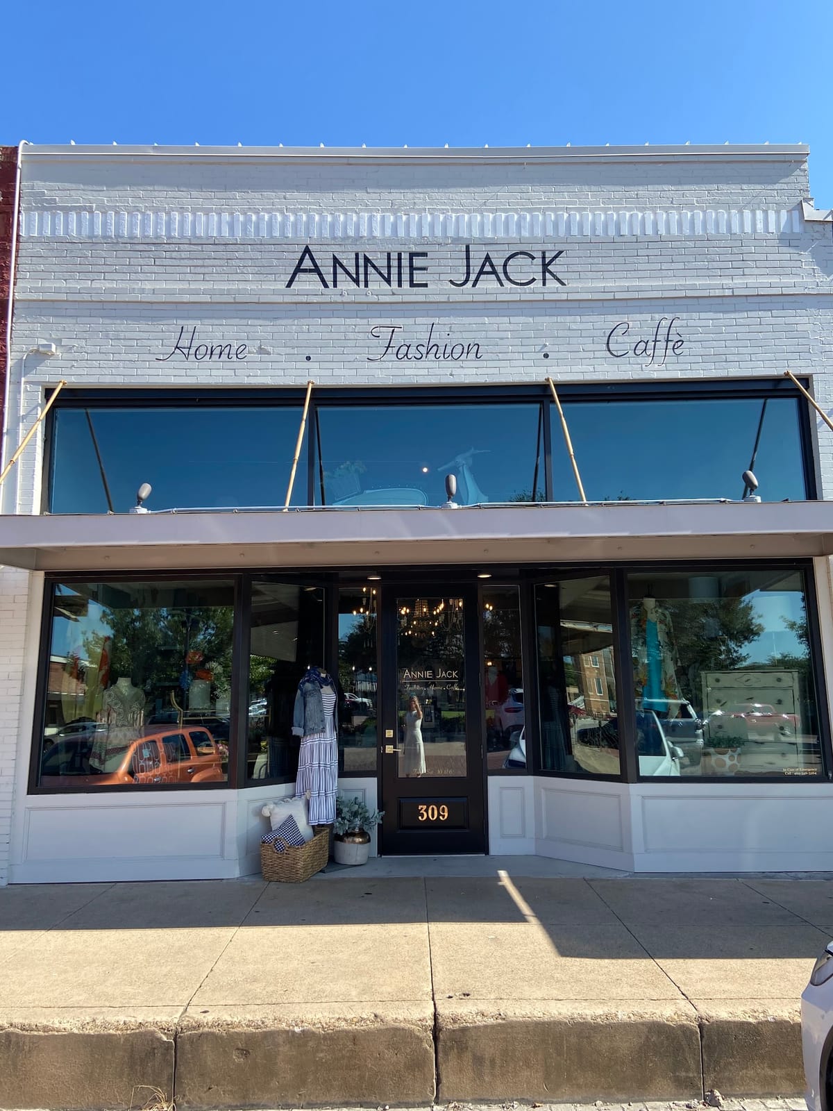 Annie Jack
