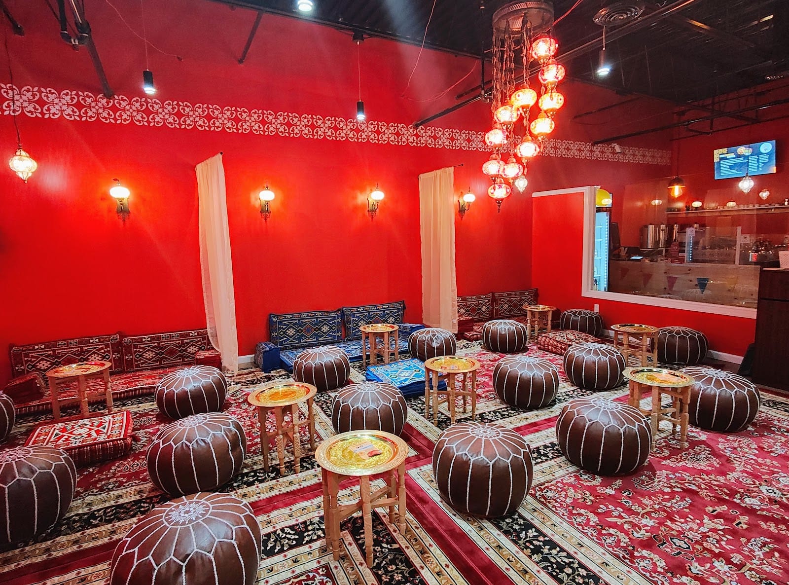 Chai Qahwah Lounge (Authentic cafe)