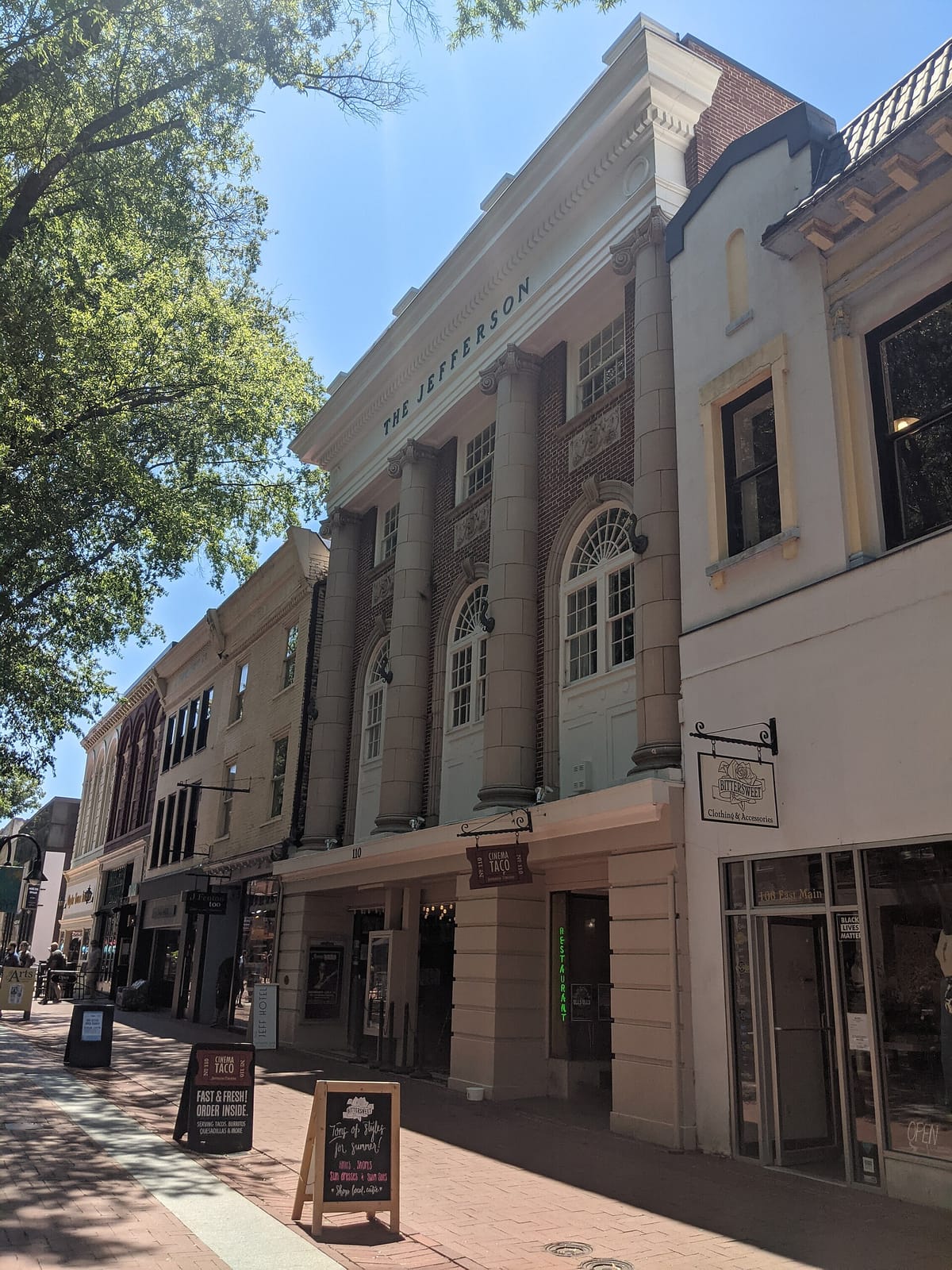 The Southern Café and Music Hall photo 11