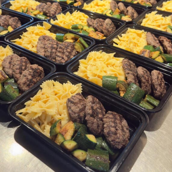Arlet's Cafe & Meal Prep photo 5